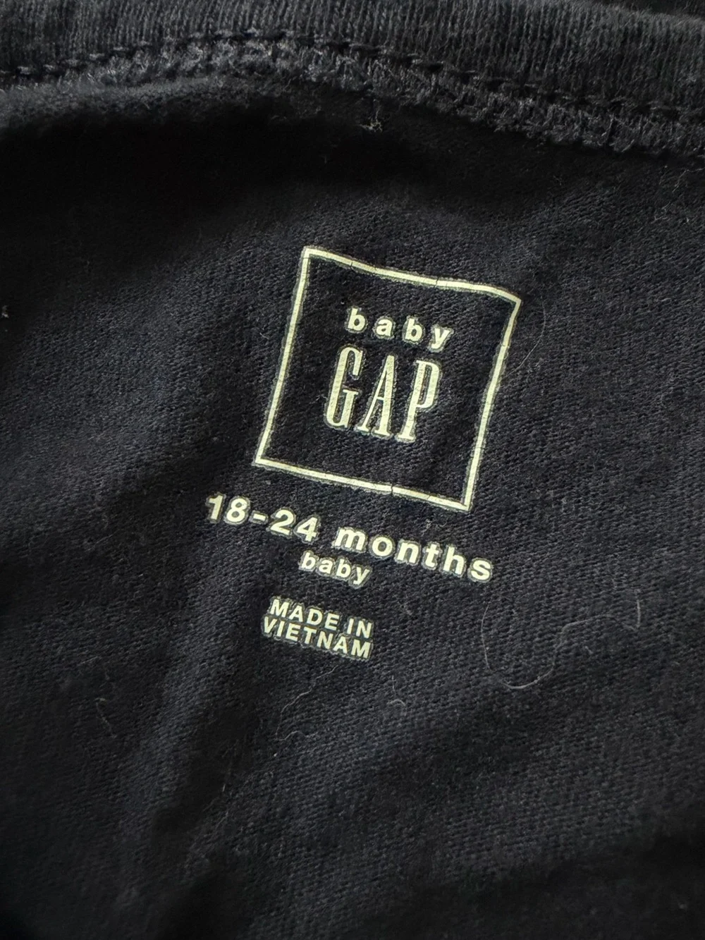 Baby GAP Navy Long Sleeve Food Thrower Onesie Bodysuit and Jeans, size 18-24M